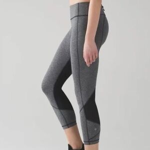 Lululemon sz 2 Pace Rival crop leggings heathered gray black colorway mesh